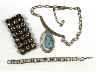 MaxSold Auction: Lot of Better Costume Jewelry - Campbell (California, USA) PARTNER MANAGED Estate Sale Online Auction - Dell Avenue