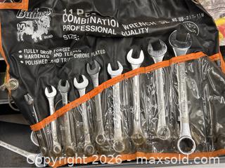 MaxSold Auction: Tool Box with Assorted Tools - Campbell (California, USA) PARTNER MANAGED Estate Sale Online Auction - Dell Avenue