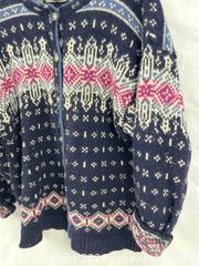 MaxSold Auction: Vintage L. L. Bean Sweater - Campbell (California, USA) PARTNER MANAGED Estate Sale Online Auction - Dell Avenue