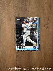 MaxSold Auction: 2019 Topps Series 1 Salvador Perez #28/67 - Oshawa (Ontario, Canada) SELLER MANAGED Reseller Online Auction - Margaret Street