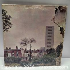 MaxSold Auction: Led Zeppelin LP Vinyl Record Album - Toronto (Ontario, Canada) PARTNER MANAGED Reseller Online Auction - Queen Street West.