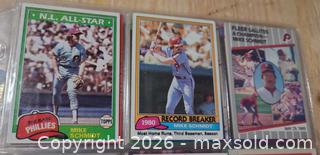 MaxSold Auction: Lot of 200+ Baseball Trading Cards (1980s–1990s) - Toronto (Ontario, Canada) PARTNER MANAGED Reseller Online Auction - Queen Street West.