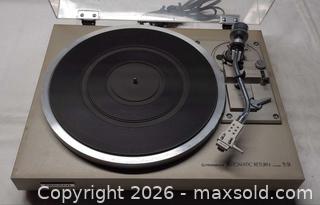 MaxSold Auction: Pioneer PL-514 Stereo Turntable / Record Player - Toronto (Ontario, Canada) PARTNER MANAGED Reseller Online Auction - Queen Street West.
