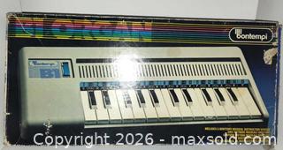 MaxSold Auction: Vintage 1985 bontempi B1 musical keyboard  - Walworth (New York, USA) SELLER MANAGED Downsizing Online Auction - High Street