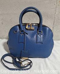 MaxSold Auction: Burberry Orchard Medium Leather Handbag - Markham (Ontario, Canada) SELLER MANAGED Downsizing Online Auction - Major Mackenzie Drive East