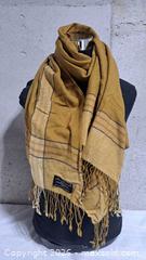 MaxSold Auction: Mount Cashmere Large Scarf  - Markham (Ontario, Canada) SELLER MANAGED Downsizing Online Auction - Major Mackenzie Drive East