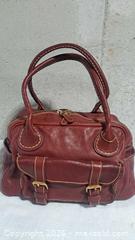 MaxSold Auction: Vintage Roots Canada Medium Leather Boston Bag - Markham (Ontario, Canada) SELLER MANAGED Downsizing Online Auction - Major Mackenzie Drive East