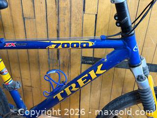 MaxSold Auction: TREK 7000 MTB Bike - Hamilton (Ontario, Canada) SELLER MANAGED Estate Sale Online Auction - Gertrude Street