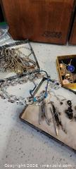 MaxSold Auction: Damaged / tarnished jewelry lot - Hamilton (Ontario, Canada) SELLER MANAGED Reseller Online Auction - East Avenue North