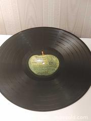 MaxSold Auction: Beatles "Hey Jude" Vinyl Record  - Nanaimo (British Columbia, Canada) SELLER MANAGED Downsizing Online Auction - Fillinger Crescent