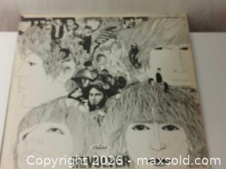 MaxSold Auction: Beatles "Revolver" Vinyl Record  - Nanaimo (British Columbia, Canada) SELLER MANAGED Downsizing Online Auction - Fillinger Crescent