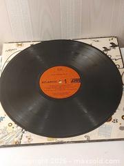 MaxSold Auction: Led Zeppelin III Vintage Vinyl Record - Nanaimo (British Columbia, Canada) SELLER MANAGED Downsizing Online Auction - Fillinger Crescent