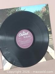 MaxSold Auction: The Beatles Abbey Road Vinyl Record  - Nanaimo (British Columbia, Canada) SELLER MANAGED Downsizing Online Auction - Fillinger Crescent