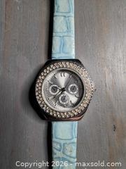 MaxSold Auction: Watch 6 - Haldimand (Ontario, Canada) SELLER MANAGED Reseller Online Auction - Sandy Bay Road