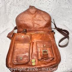 MaxSold Auction: Genuine Leather Crossbody Satchel – Brass Hardware – Multi Pocket - St. Catharines (Ontario, Canada) SELLER MANAGED Reseller Online Auction - Winfield Court