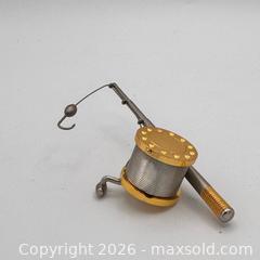 MaxSold Auction: Miniature Metal Fishing Rod Clock - St. Catharines (Ontario, Canada) SELLER MANAGED Reseller Online Auction - Winfield Court