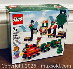 MaxSold Auction: LEGO Holiday Christmas Train Ride, Retired - Oshawa (Ontario, Canada) SELLER MANAGED Downsizing Online Auction - Coyston Drive