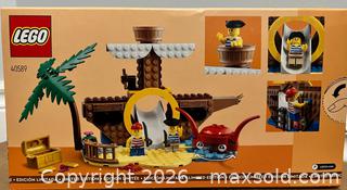 MaxSold Auction: LEGO Limited Edition Pirate Island Playground, Retired - Oshawa (Ontario, Canada) SELLER MANAGED Downsizing Online Auction - Coyston Drive
