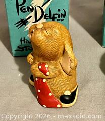 MaxSold Auction: Vintage UK Pen Delfin Hand Painted Stonecraft Bunny Figures - Oshawa (Ontario, Canada) SELLER MANAGED Downsizing Online Auction - Coyston Drive