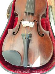 MaxSold Auction: 4/4 Full-Size Violin, Unknown Maker - Los Angeles (California, USA) PARTNER MANAGED Estate Sale Online Auction - Thurston Circle