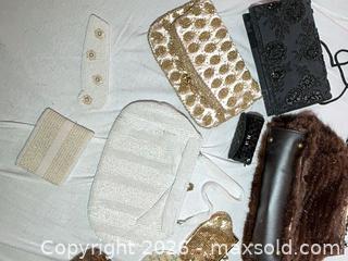 MaxSold Auction: Assorted Handbags, Clutches & Wristlets - Lot of 14 - Los Angeles (California, USA) PARTNER MANAGED Estate Sale Online Auction - Thurston Circle