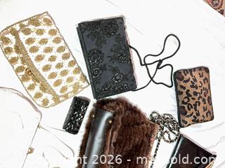 MaxSold Auction: Assorted Handbags, Clutches & Wristlets - Lot of 14 - Los Angeles (California, USA) PARTNER MANAGED Estate Sale Online Auction - Thurston Circle