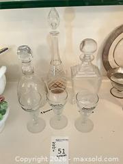 MaxSold Auction: Mixed Crystal Decanters & Cordial Glasses, Baccarat & Tiffany - Los Angeles (California, USA) PARTNER MANAGED Estate Sale Online Auction - Thurston Circle