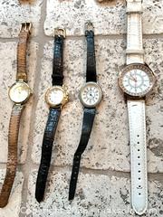 MaxSold Auction: Mixed Jewelry and Watches Lot, Approximately 16–30 Pieces - Los Angeles (California, USA) PARTNER MANAGED Estate Sale Online Auction - Thurston Circle