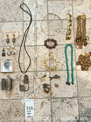 MaxSold Auction: Mixed Jewelry Lot — Sterling .925, Costume, Pearls & Beads - Los Angeles (California, USA) PARTNER MANAGED Estate Sale Online Auction - Thurston Circle