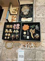 MaxSold Auction: Mixed Vintage Costume Jewelry Lot — Brooches, Necklaces & Earrings - Los Angeles (California, USA) PARTNER MANAGED Estate Sale Online Auction - Thurston Circle