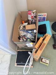 MaxSold Auction: Art Supplies and More - Thousand Oaks (California, USA) PARTNER MANAGED Estate Sale Online Auction - Camino Roberto