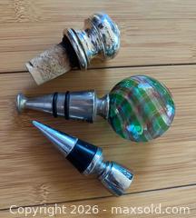 MaxSold Auction: Barware Vintage Stoppers Flask Ice Bucket and More! - Thousand Oaks (California, USA) PARTNER MANAGED Estate Sale Online Auction - Camino Roberto