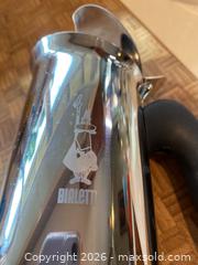 MaxSold Auction: Bialetti Espresso Maker. Mr. Coffee Pot & Carafes & To Go Drink Canisters - Thousand Oaks (California, USA) PARTNER MANAGED Estate Sale Online Auction - Camino Roberto