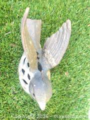 MaxSold Auction: Cast Iron Garden Robin Birds - Thousand Oaks (California, USA) PARTNER MANAGED Estate Sale Online Auction - Camino Roberto