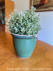 MaxSold Auction: Ceramic Pot  - Thousand Oaks (California, USA) PARTNER MANAGED Estate Sale Online Auction - Camino Roberto