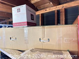 MaxSold Auction: Christmas Tree & Lights - Thousand Oaks (California, USA) PARTNER MANAGED Estate Sale Online Auction - Camino Roberto