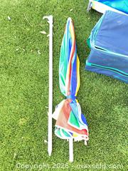 MaxSold Auction: Folding Backpack Beach Lounge Chairs, Beach Umbrella, & More! - Thousand Oaks (California, USA) PARTNER MANAGED Estate Sale Online Auction - Camino Roberto