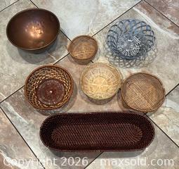 MaxSold Auction: Impressive Copper Bowl and More Serving Bowls and Baskets - Thousand Oaks (California, USA) PARTNER MANAGED Estate Sale Online Auction - Camino Roberto