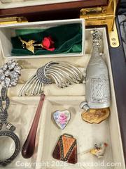 MaxSold Auction: Jewelry Box with Women’s Jewelry  - Thousand Oaks (California, USA) PARTNER MANAGED Estate Sale Online Auction - Camino Roberto