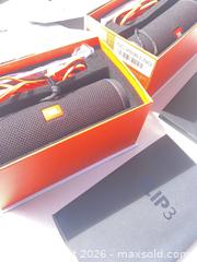 MaxSold Auction: New JBL Flip 3 Portable Bluetooth Speakers - Thousand Oaks (California, USA) PARTNER MANAGED Estate Sale Online Auction - Camino Roberto