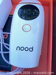 MaxSold Auction: Nood Hair Removal Device & Shower Steamers - Thousand Oaks (California, USA) PARTNER MANAGED Estate Sale Online Auction - Camino Roberto