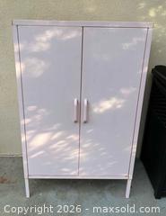 MaxSold Auction: Outdoor Metal Cabinet - Thousand Oaks (California, USA) PARTNER MANAGED Estate Sale Online Auction - Camino Roberto