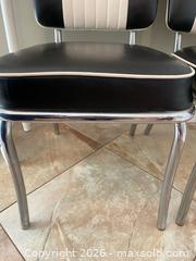 MaxSold Auction: Pair of Two Tone Retro Style Diner Chairs - Thousand Oaks (California, USA) PARTNER MANAGED Estate Sale Online Auction - Camino Roberto