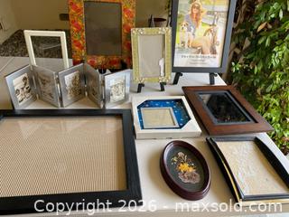 MaxSold Auction: Picture Frames & Easels - Thousand Oaks (California, USA) PARTNER MANAGED Estate Sale Online Auction - Camino Roberto