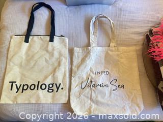 MaxSold Auction: Satchels & Canvas Totes - Thousand Oaks (California, USA) PARTNER MANAGED Estate Sale Online Auction - Camino Roberto