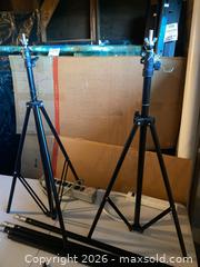 MaxSold Auction: Two Tripods, Extensipn Poles, Kyser Capo, Power Outlets & More - Thousand Oaks (California, USA) PARTNER MANAGED Estate Sale Online Auction - Camino Roberto