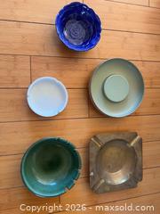 MaxSold Auction: Vintage Ashtrays - Thousand Oaks (California, USA) PARTNER MANAGED Estate Sale Online Auction - Camino Roberto