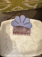 MaxSold Auction: Vintage Collectibles Barrettes Containers More! - Thousand Oaks (California, USA) PARTNER MANAGED Estate Sale Online Auction - Camino Roberto