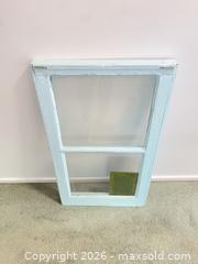 MaxSold Auction: Vintage Single-Hung Window Pane - Thousand Oaks (California, USA) PARTNER MANAGED Estate Sale Online Auction - Camino Roberto