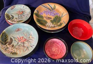 MaxSold Auction: VTG Certified International Ceramic Floral Dinnerware  - Thousand Oaks (California, USA) PARTNER MANAGED Estate Sale Online Auction - Camino Roberto